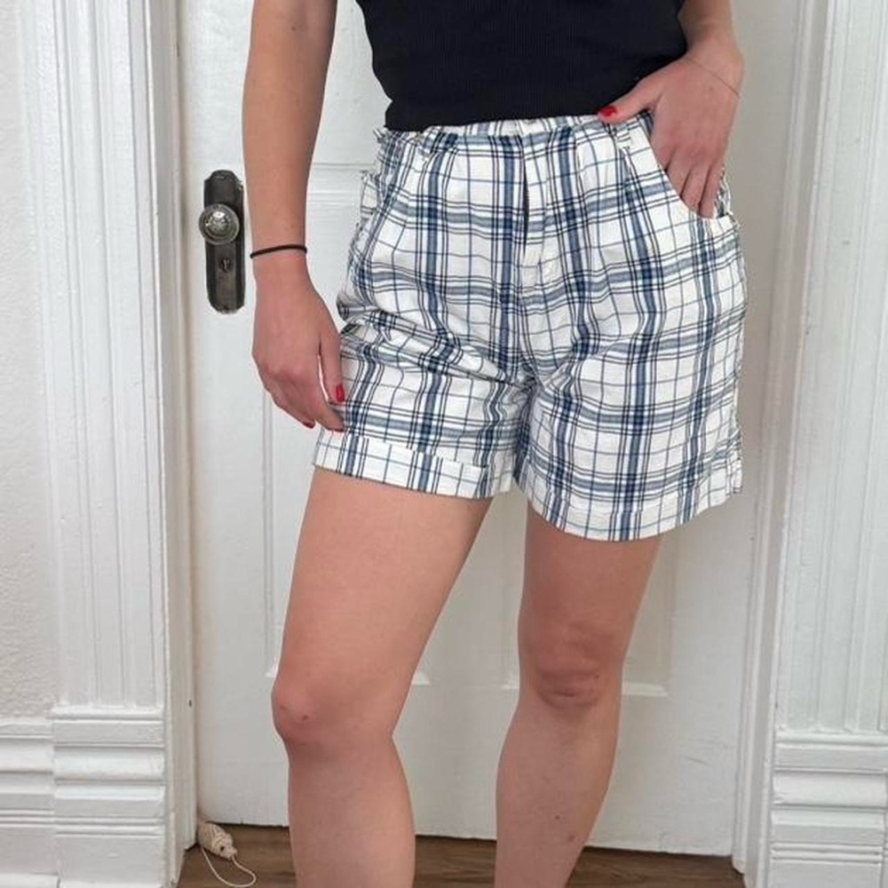 Vintage 90s White and Blue Plaid Shorts